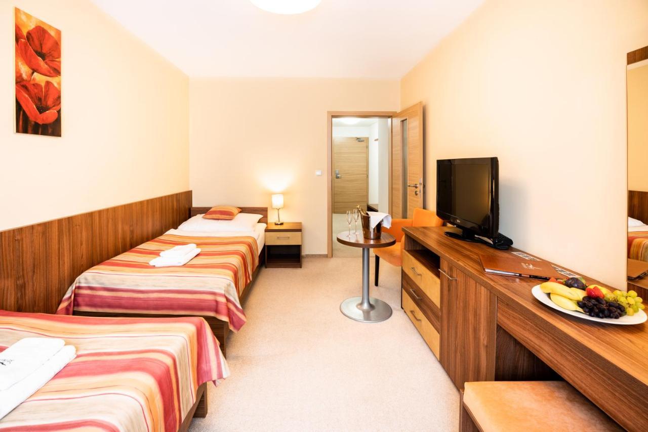 Hotel Artaban Žirovnice Extérieur photo