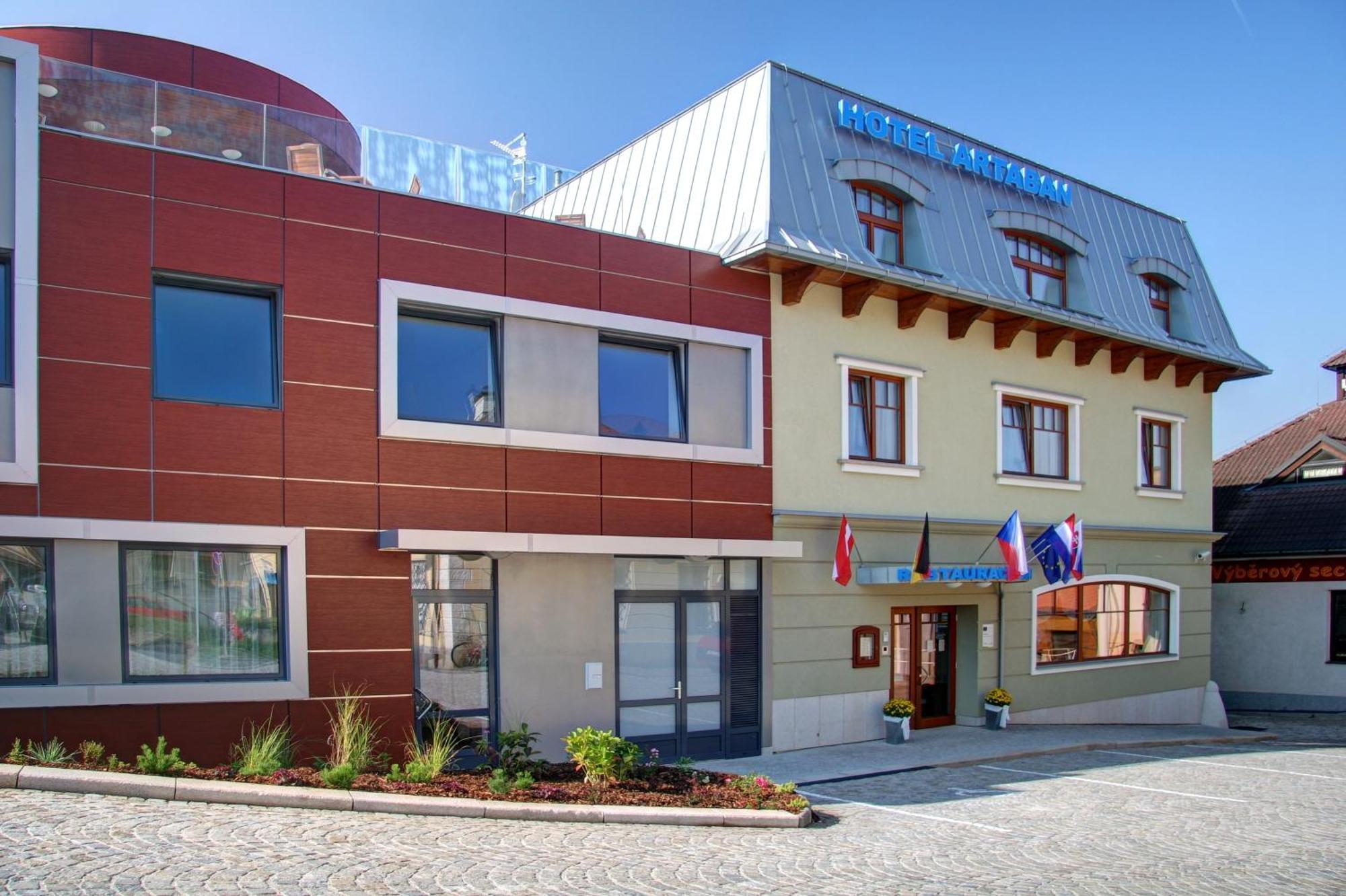 Hotel Artaban Žirovnice Extérieur photo